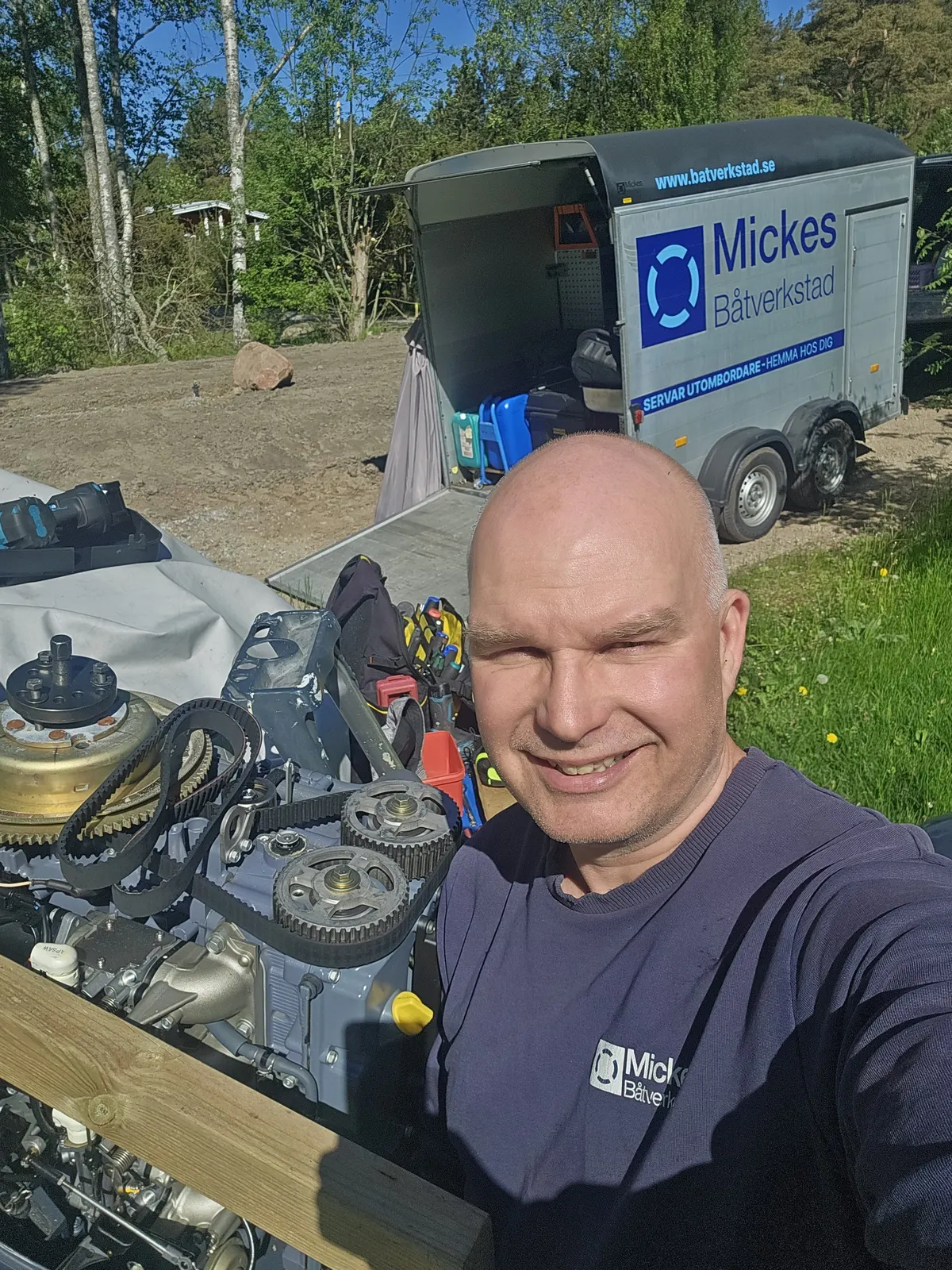 Micke, grundare och tekniker